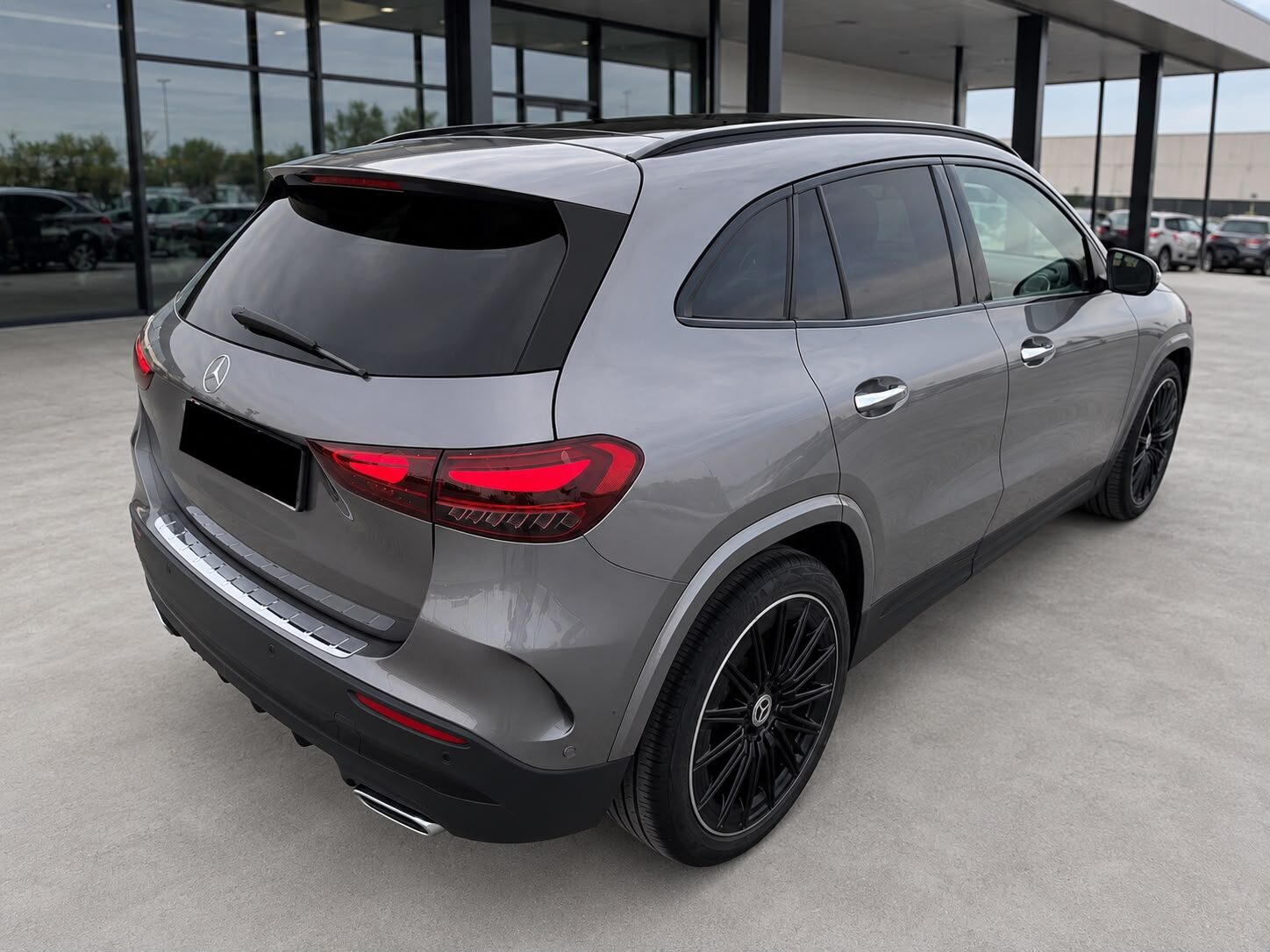 MERCEDES-BENZ GLA 200d